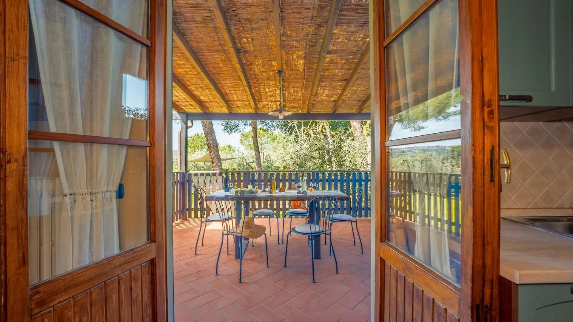 Villa Sunshine Apartments Gambassi Terme