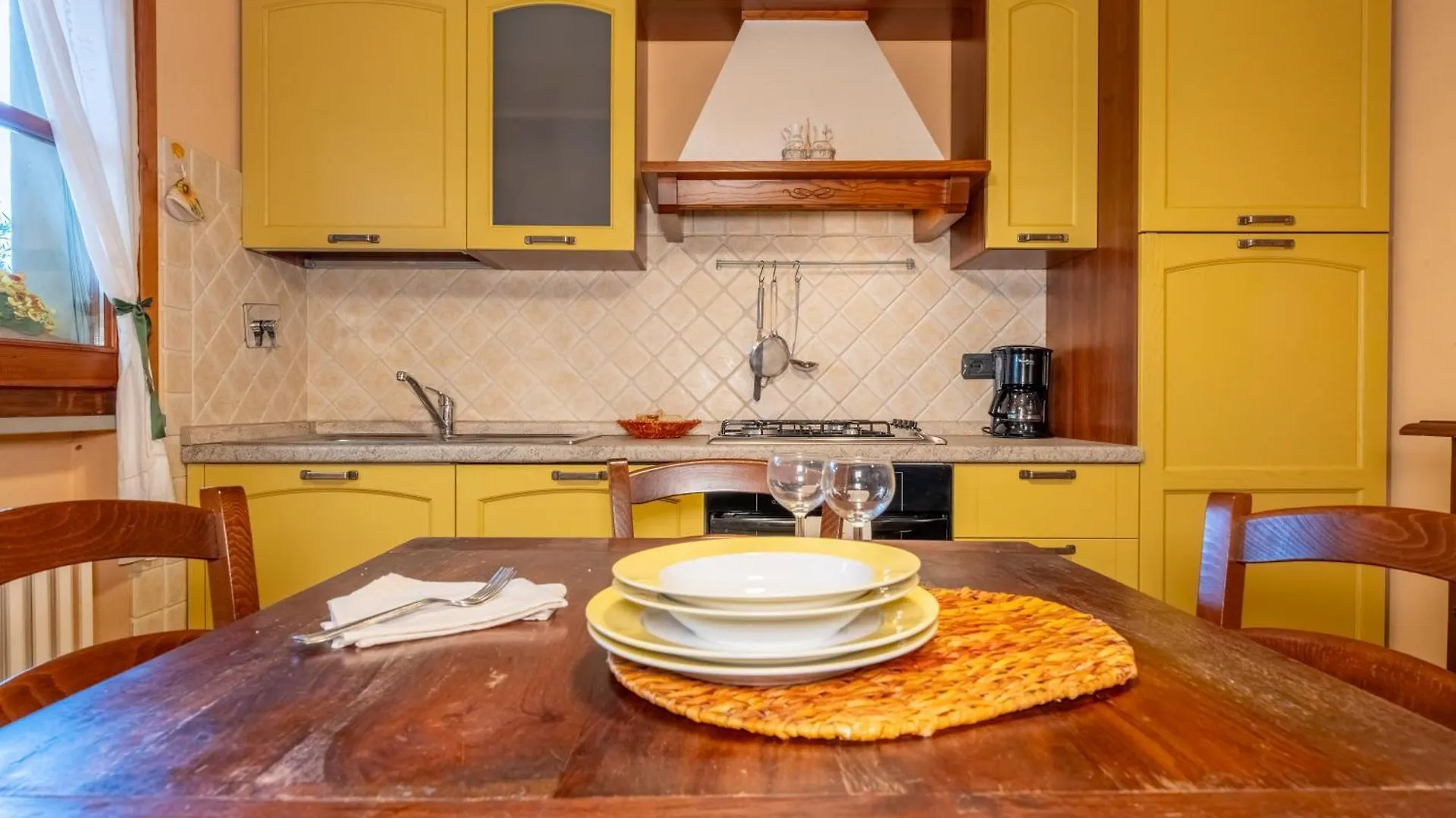 Villa Sunshine Apartments Gambassi Terme